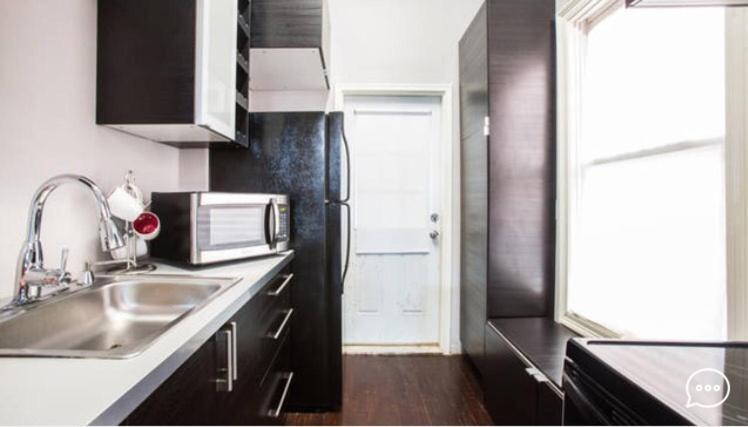 Modern Condo Blocks From Quarters ニューオーリンズ エクステリア 写真